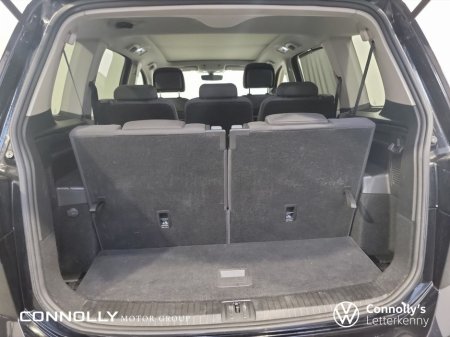 2018 Volkswagen Touran 1.6 TDI 115HP Comfortline €18,950 thumbnail