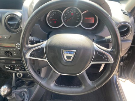 2017 Dacia Duster - thumbnail 14