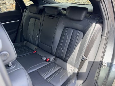 2022 Audi e-tron - thumbnail 12