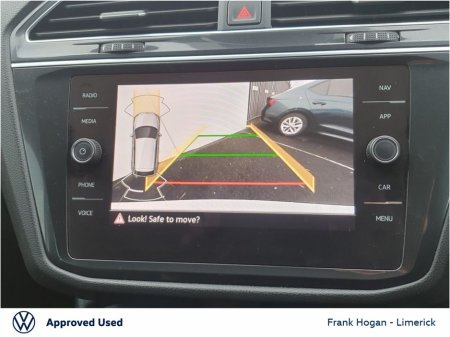 2024 Volkswagen Tiguan - thumbnail 10