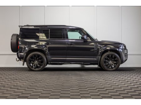 2023 Land Rover Defender - thumbnail 6