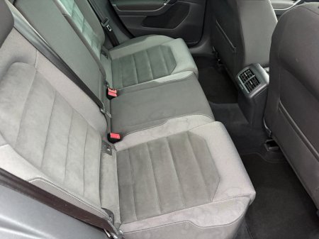 2018 Volkswagen Golf  €16,500 thumbnail