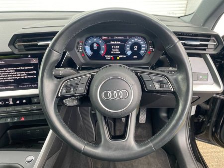 2022 Audi A3 S-LINE PACK 2.0 TDI 30 // PARKING SENSORS // SPORT SEATS // WIRELESS CHARGING BAY €27,950