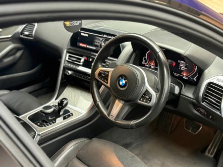 2021 BMW 8 Series - thumbnail 10
