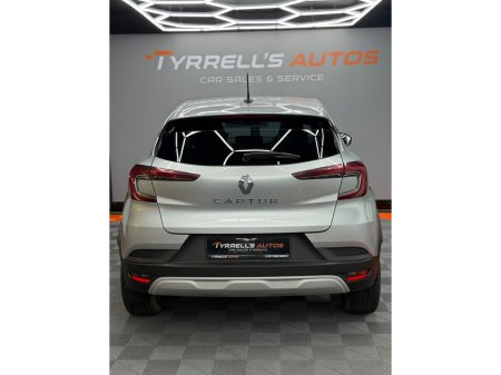 2022 Renault Captur ICONIC EDITION NAEB TCE 90 MAN €16,950 thumbnail