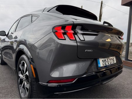 2021 Ford Mustang Mach-E - thumbnail 8