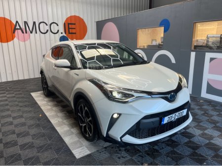 2020 Toyota C-HR 2020 TOYOTA C-HR 1.8L HYBRID / 71K KMS / ADAPTIVE CRUISE CONTROL, REVERSE CAMERA & MORE