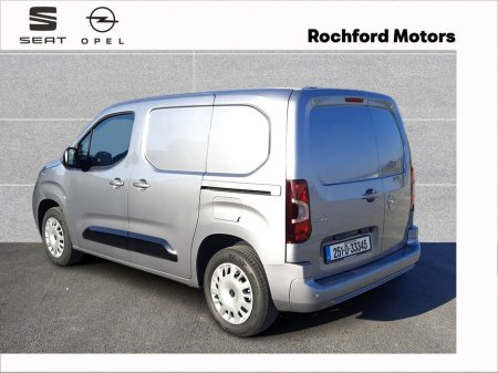 2025 Opel Combo L1H1 Sportive 1.5 130HP AUTO €25,200