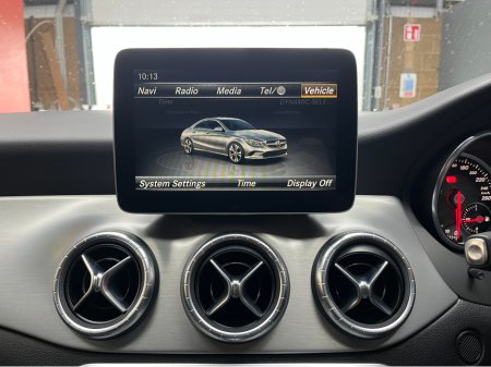 2017 Mercedes-Benz CLA Class - thumbnail 20