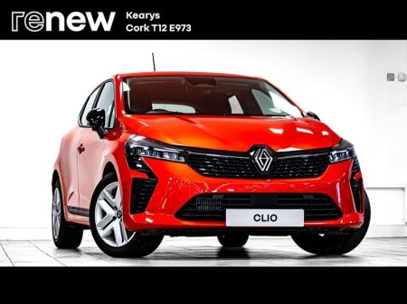 2025 Renault Clio - thumbnail 1