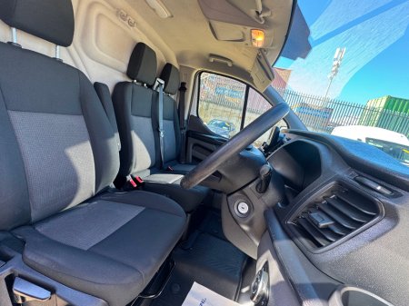 2022 Ford Transit Custom - thumbnail 17