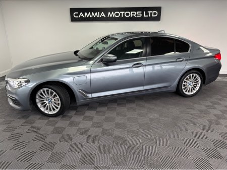 2017 BMW 5 Series - thumbnail 4