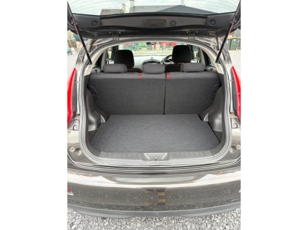 2012 Nissan Juke - thumbnail 10