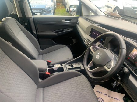 2023 Volkswagen Caddy Maxi LIFE 2.0 TDI DSG 7 SEATER // GREAT CONDITION // ONE OWNER // DOCUMENTED SERVICE HISTORY // 02/27 NCT AND €210 ROAD TAX // €38,950 thumbnail