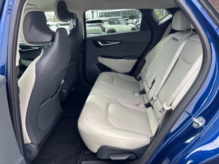 2023 Kia EV6 - thumbnail 9
