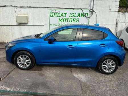 2017 Mazda Demio - thumbnail 3