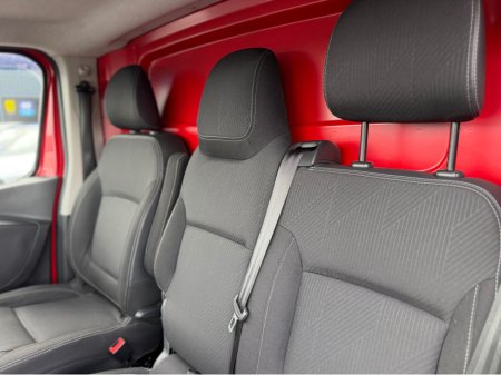 2020 Renault Trafic LL30 ENERGY - 2.0L DIESEL- AUTO - 12M WARRANTY - CAR: 1773 €14,950 thumbnail