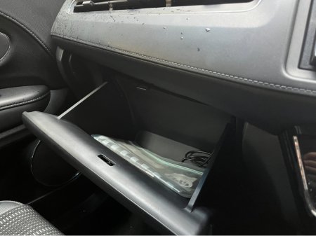 2016 Honda Vezel €15950 2016 HONDA VEZEL HYBRID Z 1.5 AUTOMATIC / CRUISE CONTROL / REVERSE CAMERA / HEATED SEATS €15,950 thumbnail