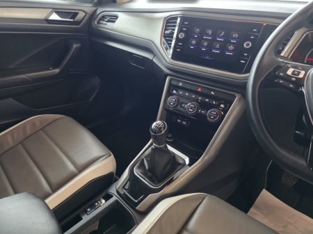 2022 Volkswagen T-Roc - thumbnail 12