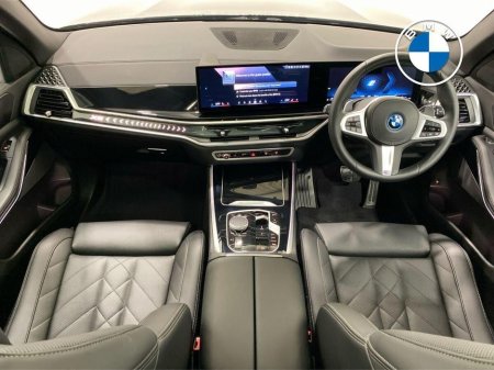 2025 BMW X5 xDrive50e M Sport €105,950