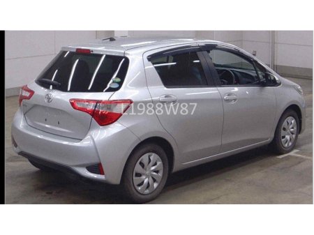 2017 Toyota Vitz 1.0 VVT-i 5Dr Luna €12,900