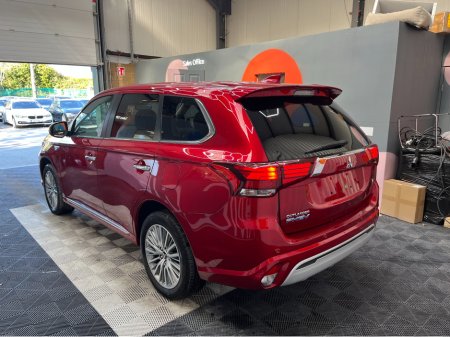 2021 Mitsubishi Outlander - photo 4