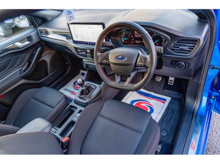 2024 Ford Focus 2024 Ford Focus Blue 1.0L EcoBoost 125PS ST-Line €27,950 thumbnail