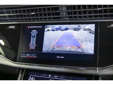 2025 Audi Q7 Q7 55 TFSI e 394PS quattro S line tip €91,950 thumbnail