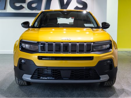 2026 Jeep Avenger HYBRID ALTITUDE 1.2 AT €33,995 thumbnail