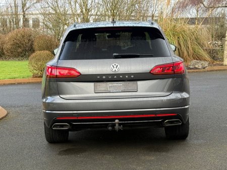 2019 Volkswagen Touareg - thumbnail 6