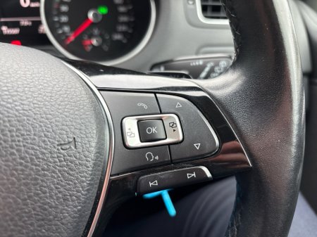 2014 Volkswagen Polo - thumbnail 16