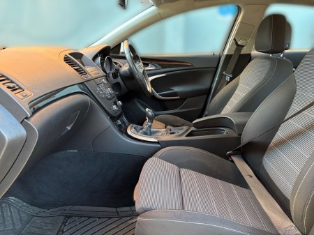 2010 Opel Insignia - thumbnail 13