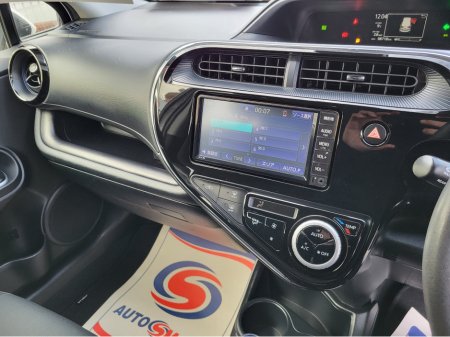 2020 Toyota Aqua - thumbnail 25