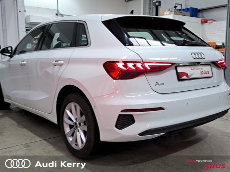 2021 Audi A3 SPORTBACK 30TFSI 110BHP AUTOMATIC WITH CRUISE CONTROL AND REVERSING CAMERA €28,900 thumbnail