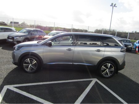 2022 Peugeot 5008 - thumbnail 5