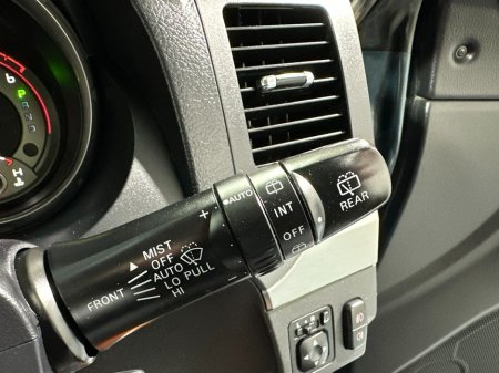 2017 Mitsubishi Pajero 3.2 DiD LWB 2 Seater N1 Commercial €27,500 thumbnail