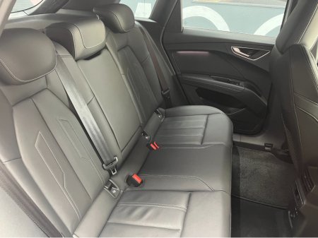 2023 Audi Q4 e-tron - thumbnail 13