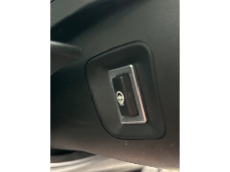 2017 BMW 3 Series - thumbnail 24