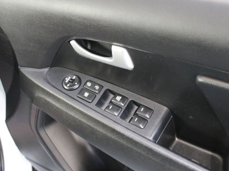 2014 Kia Sportage 2.0crd KX-1 134BHP 5DR €8,999 thumbnail