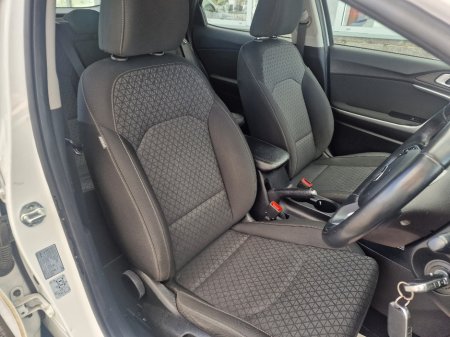 2020 Kia XCeed - thumbnail 16