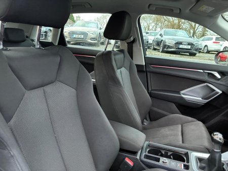 2019 Audi Q3 - thumbnail 5