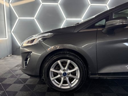 2018 Ford Fiesta 1.1L 85 PS Titanium €11,500 thumbnail