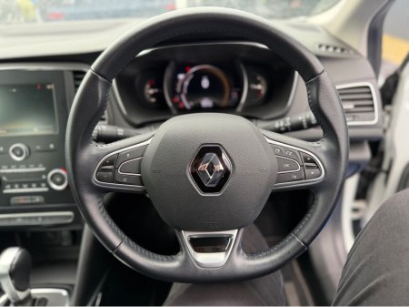 2018 Renault Megane - thumbnail 18