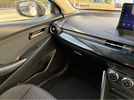 2017 Mazda Demio - thumbnail 22