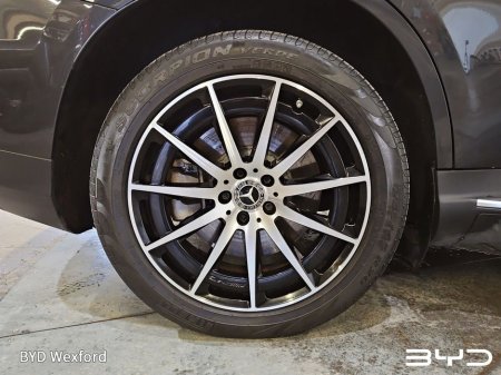 2024 Mercedes-Benz EQC EQC 400 4M AMG Line €48,975 thumbnail