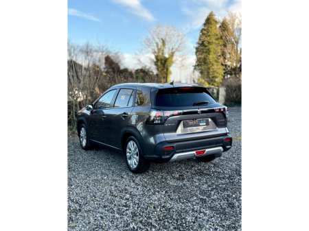 2025 Suzuki SX4 - thumbnail 6