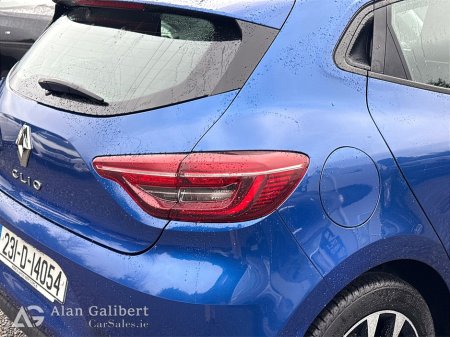 2023 Renault Clio EVOLUTION 1.0 TCE  €76 PW €15,995 thumbnail