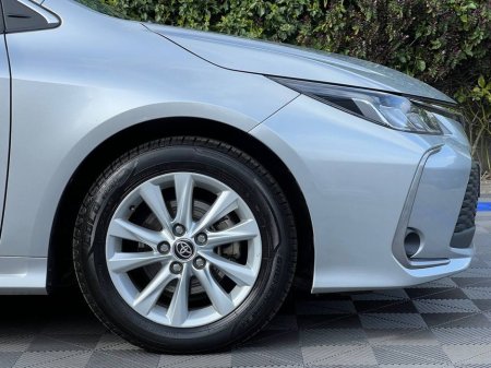 2023 Toyota Corolla - thumbnail 9