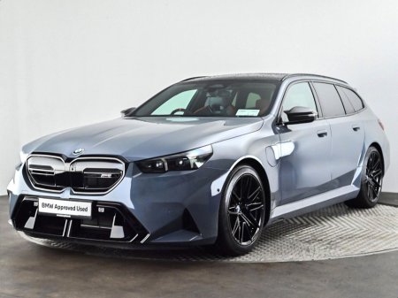 2025 BMW M5 Touring €139,900 thumbnail