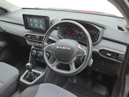 2024 Dacia Jogger TCe 110 Extreme €25,950 thumbnail